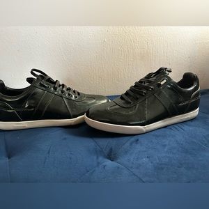 Dior Homme Patent Leather Low Top Sneakers
Green & White
Rubber Trim